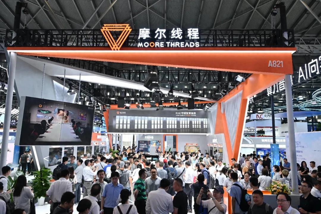 五大核心技术打造生产先进模型的“AI工厂”，摩尔线程出品
