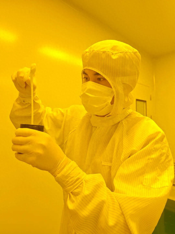 西工大博士创业，拿下京东方订单，这家陕西公司挑战半导体封装外资巨头｜36氪首发