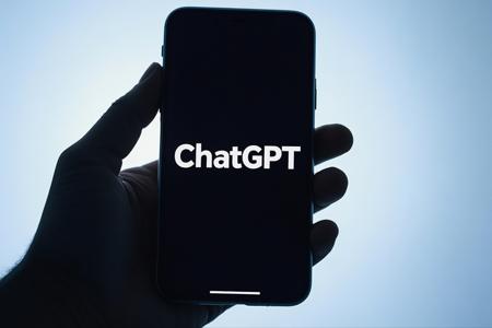 ​OpenAI 推出青少年使用 ChatGPT 的新安全措施